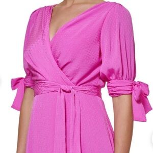 DKNY Women’s Pink Wrap Dress with Tie Waist SIZE 10